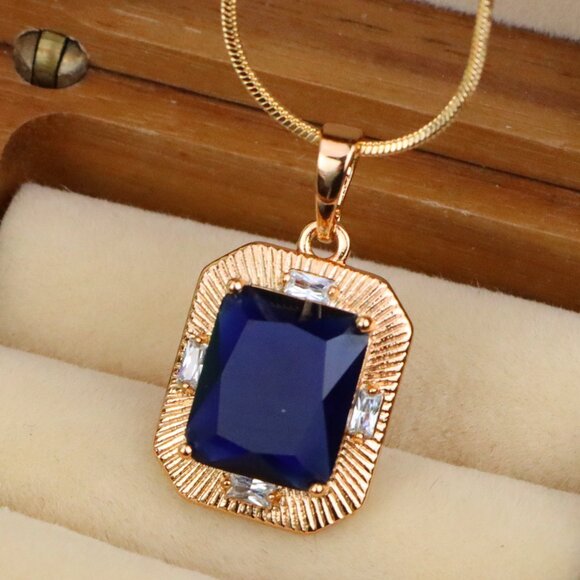 "Royal Blue Gold Plated Pendant with Vintage Inspired Frame Design, XPPT1784 - Picture 1 of 13